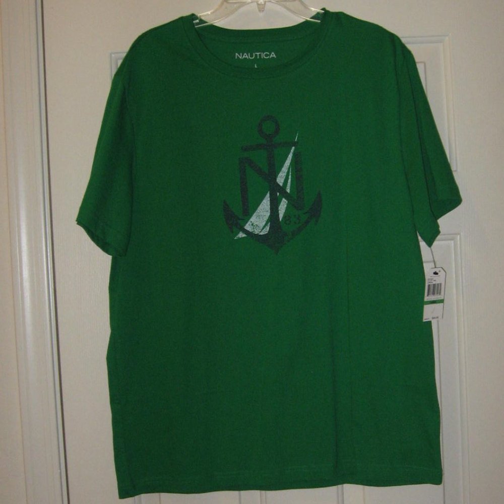 Mens Nautica Graphic T-Shirt Size L NWT